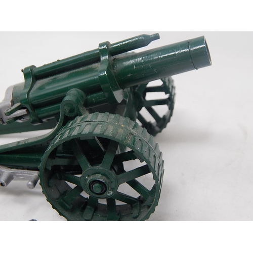 464 - Cast Metal Model of a Field Gun with Working Parts & Shells.