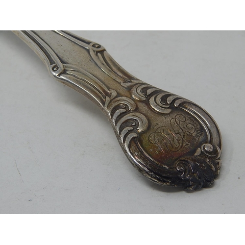 93 - Victorian Silver Tablespoon: Hallmarked London 1845 by Hayne & Carter: Length 23cm: Weight 100g