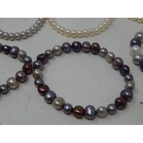 82 - Single row freshwater pearl necklace with clasp stamped as 9ct, together with a selection of mixed p... 