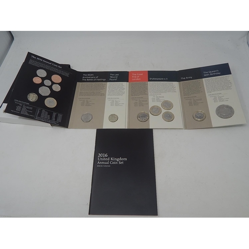 117 - 2016 Annual coin set (16 coins) Brilliant Uncirculated