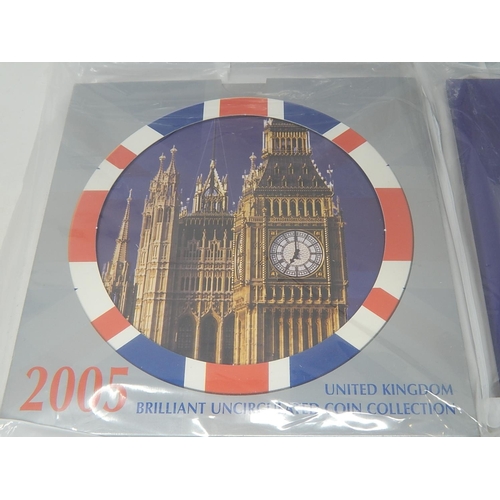 224 - 2004, 2005, 2007(2), 2008 Brilliant Uncirculated coin sets; 2017 Annual coin set all cased