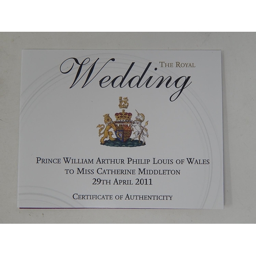 271 - 2011 William & Kate Proof Silver £5 coin