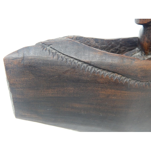 558 - Tribal Art: Carved Wooden Boat with Removeable Figures: 32 cm Long