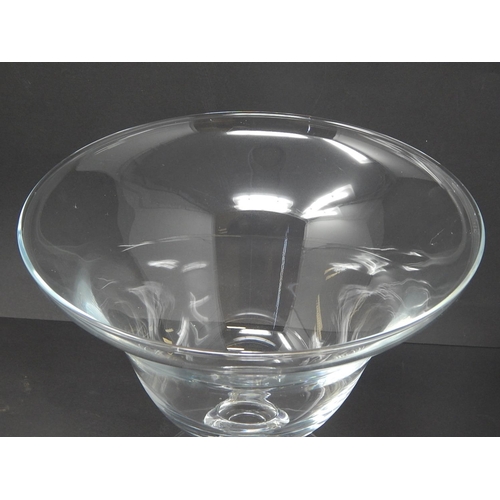 588 - BODA: Large Clear Glass Table Centre Piece: 28cm Diameter: 22cm High.