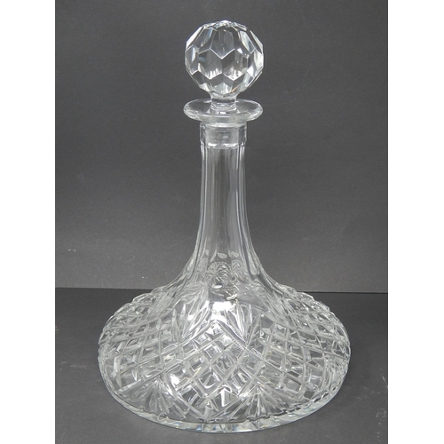 589 - Quality Cut Glass Ships Decanter & Stopper: Height 28cm: Diameter 19.5cm