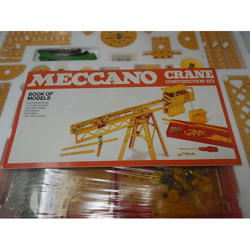 528A - MECCANO: 1978 Crane Construction Set: Motorised: BOXED: COMPLETE: UNOPENED.