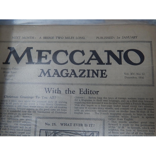 528C - MECCANO: Four Folders Containing a Large Number of Meccano Magazines From: 1930/1931/1934/1935