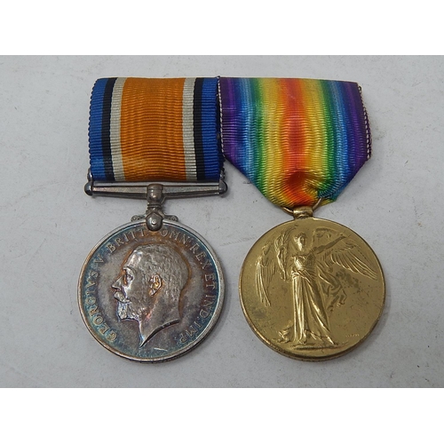 426 - WWI: Pair of Medals Awarded to 200937 PTE E.L Taylor. R. Berks. R. together with a further WWI Medal... 