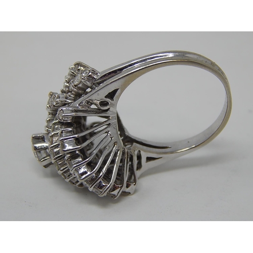 35 - 18ct White Gold Diamond Ring Inset with 2.5ct of Diamonds. The Diamonds of Excellent Colour & Clarit... 