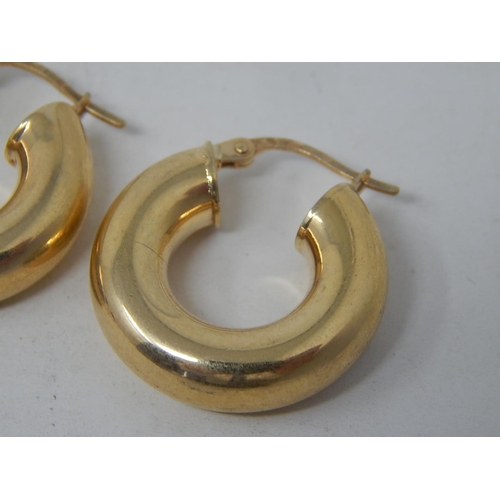 48 - 18ct Yellow Gold hoop earrings