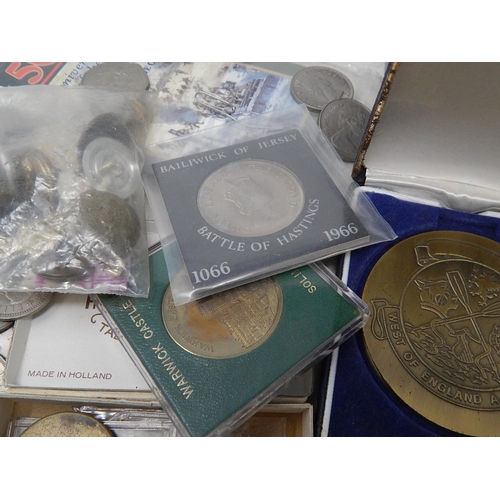 478 - 4 x Decimal coin sets; D Day landing 50p in wallet; Medallion in case; various coins in a tin; colle... 