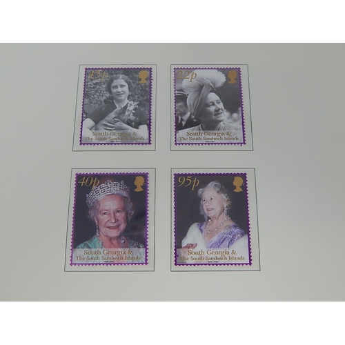 266 - The Queen Mother 1900-2002 de-luxe stamp and colour illustrated cover collection housed in black alb... 