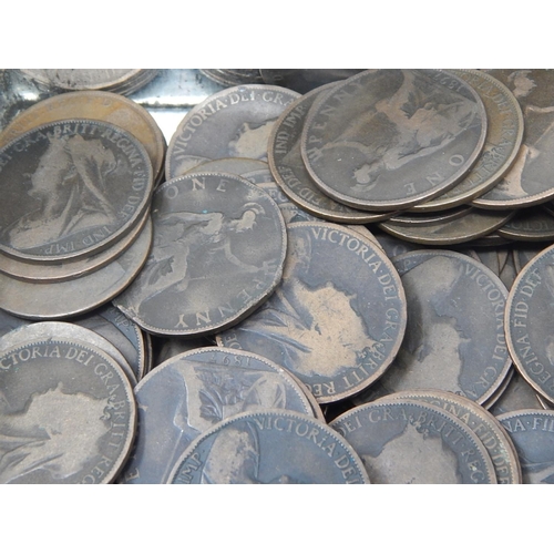 29 - Hoard of Victorian Bun Head and Veil Head Pennies housed in vintage tin (approx 200 coins)