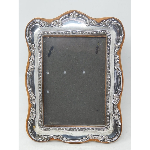 30 - Edwardian Silver Photograph Frame with Easel Oak Back: Hallmarked Chester 1906 by W.J Myatt & Co: Me...