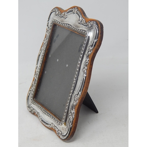 30 - Edwardian Silver Photograph Frame with Easel Oak Back: Hallmarked Chester 1906 by W.J Myatt & Co: Me...