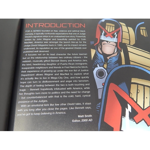 422 - Judge Dredd: The Mega Collection 