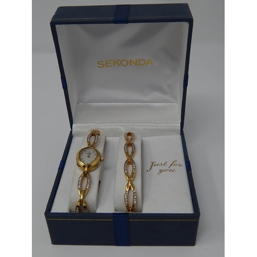 136 - Sekonda Ladies Wristwatch with matching bracelet within original fitted case.