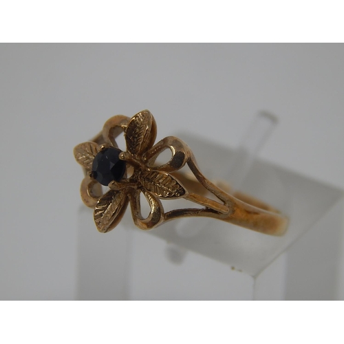 141 - 9ct Gold Fully Hallmarked Ring Set with a Central Sapphire: Size N: Weight 2.2g