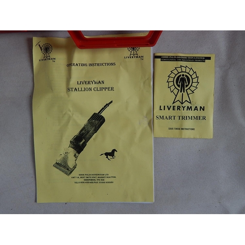 149 - Professional Horse Trimmers Set in Fitted Case by Liveryman.