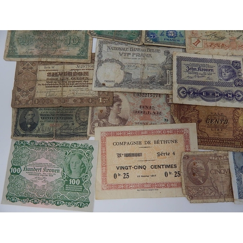 110 - Large Quantity of World Banknotes from a private collection.