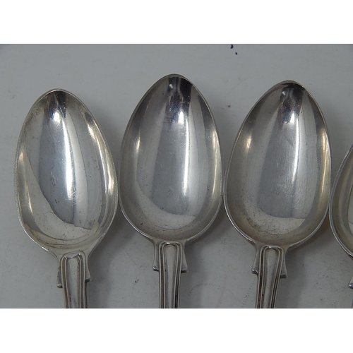 21 - 19th Century Set of Heavy Gauge Victorian Silver Spoons, Various Dates & Makers, Each Measures 15cm.