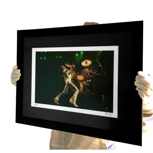 553 - Freddie Mercury Queen Fine Art Photography - Limited Edition

Photo details. Freddie Mercury of the ... 