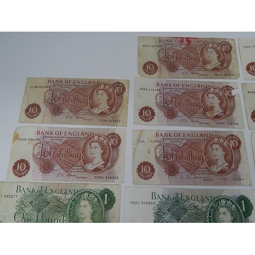 86 - British Bank Notes: Page £10 Note: Page £5 Note: Page £1 Notes (10) Hollom/Forde 10-/- Notes (10)