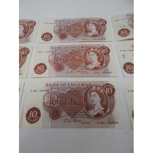 94 - British Bank Notes: Forde/O'Brien/Hollom 10-/- Notes to Include Replacement M80 Note & A18N Run of F... 