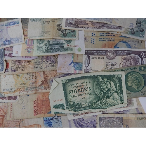 97 - Large Quantity of World Banknotes From a Private Collection.