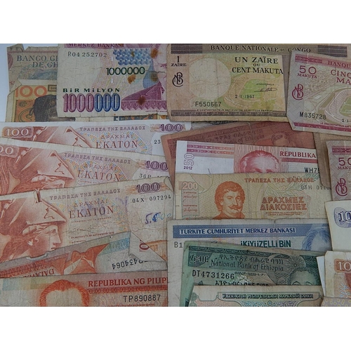 98 - Large Quantity of World Banknotes From a Private Collection.