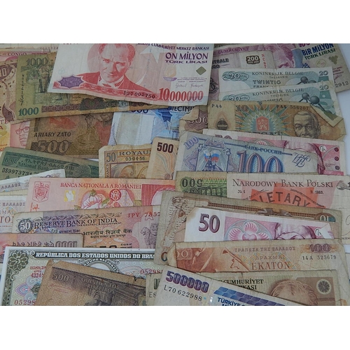 98 - Large Quantity of World Banknotes From a Private Collection.