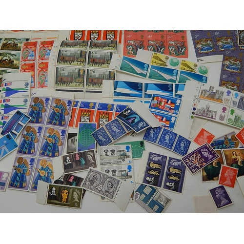 266 - QEII Pre-Decimal Mint U/M Postage Stamps Including Some Blocks.