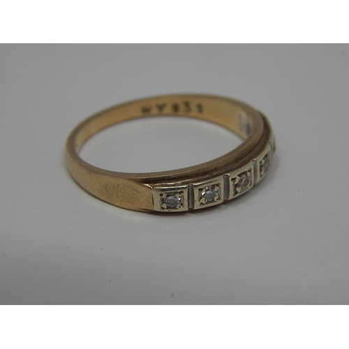 31 - 9ct Gold Ring Set with 6 Diamonds Mounted in White Gold: Ring Size L: Hallmarked Birmingham 1987: We... 