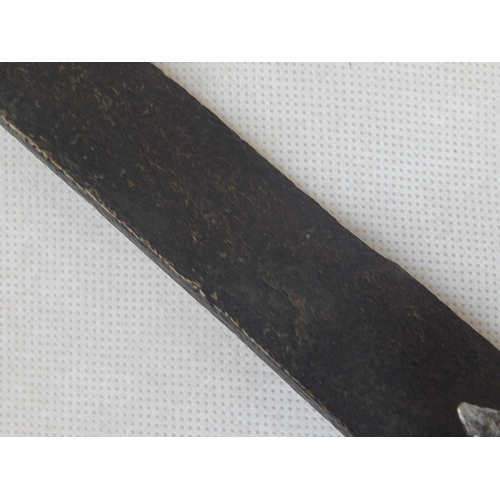 520 - C18th/C19th Indian Steel Tulwar Sword: Length 91cm.