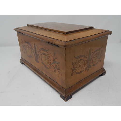 489 - Italian Walnut Hinged Box Inlaid with Panels Depicting Mythical Birds Amongst Foliage. Measuring 27c... 