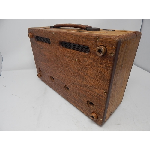 536 - WWII: Air Ministry Oak Wooden Case for Electrical Equipment. Measures 36cm x 22cm x 12.5cm