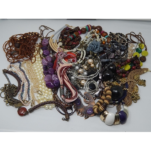 138 - A Large Quantity of Costume Jewellery.