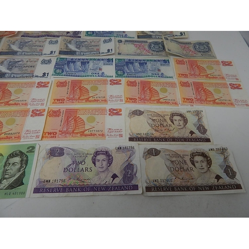 76 - Australia, New Zealand & Singapore Banknotes