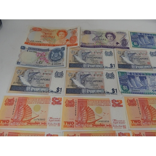 76 - Australia, New Zealand & Singapore Banknotes