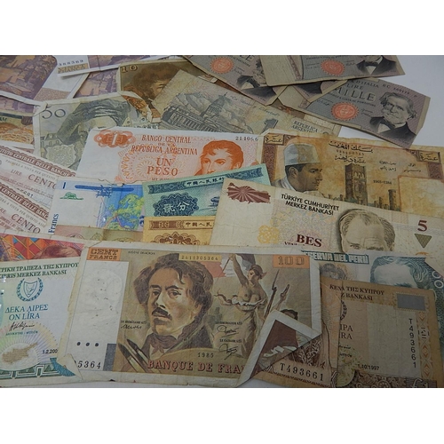 88A - World Banknotes From a Private Collection