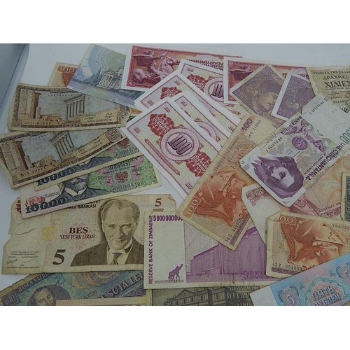 88C - World Banknotes From a Private Collection