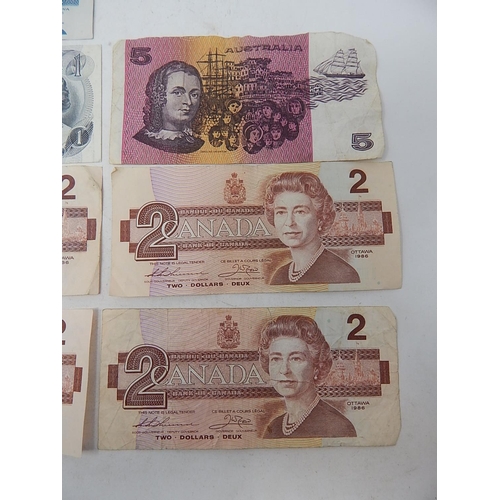 88G - World Banknotes From a Private Collection