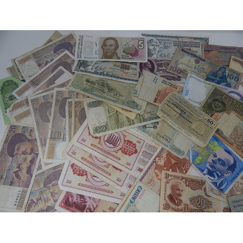 88J - World Banknotes From a Private Collection