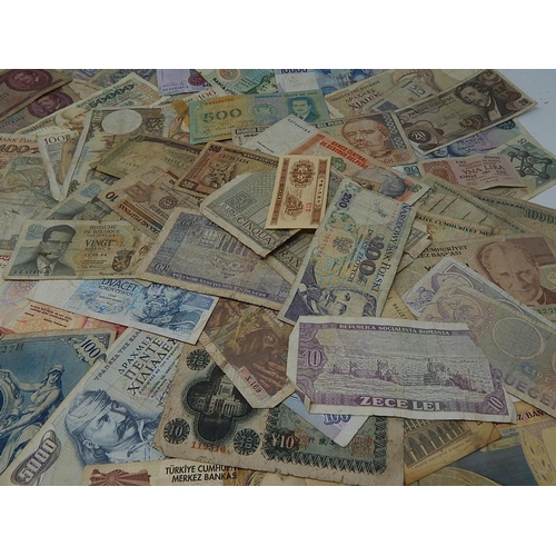 82B - World Banknotes From A Private Collection