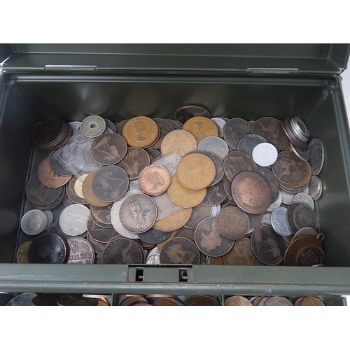 12 - Vintage cash tin full of coins inc a group of Cartwheel coinage, etc