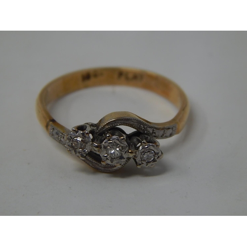 37 - Vintage 18ct Gold and Platinum diamond ring