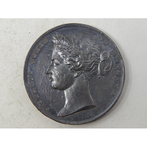 79 - Victoria large Medallion (50mm) issued to commemorate the Universal Exhibition of London 1850