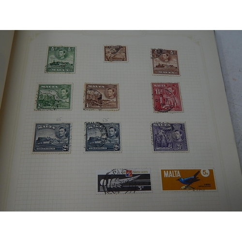 135 - Large collection of stamps inc GB housed in 5 albums