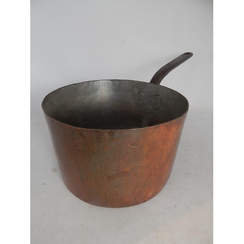 602 - RAF INTEREST: Copper Saucepan: Impressed RAF HALTON.