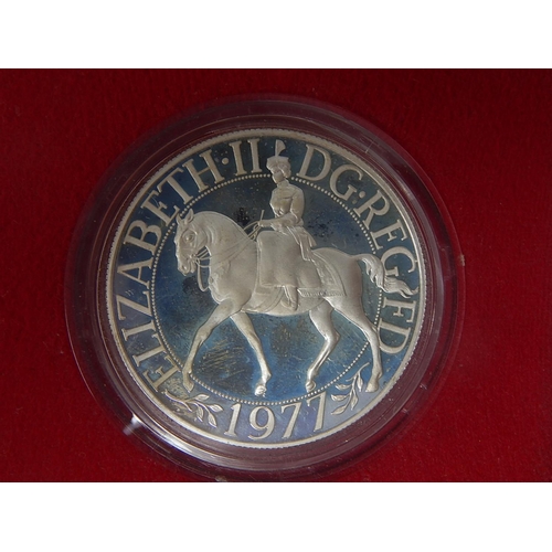 11 - 1977 Proof Silver Crown in case with COA; 1990 90th Birthday Proof Silver Crown in case with COA; 19... 